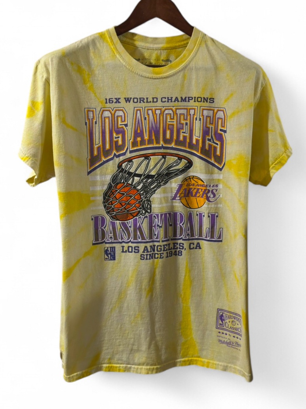 Mitchell & Ness NBA Los Angeles Lakers Yellow Tie-Dye Graphic T-shirt Size Large